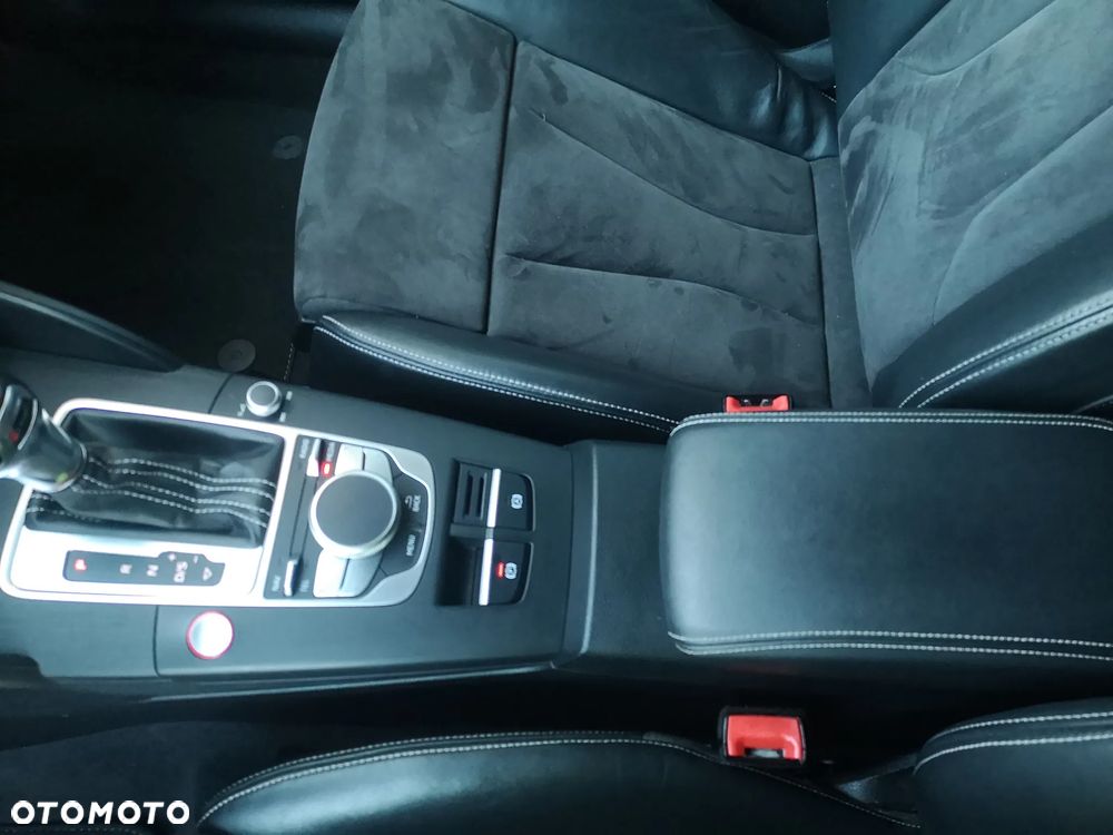 Audi S3 2.0 TFSI Quattro S tronic - 27