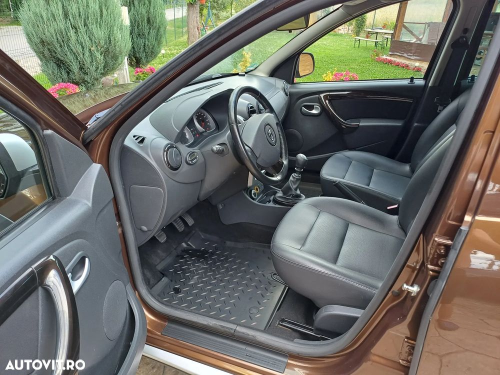 Dacia Duster dCi 110 FAP 4x4 Prestige - 6