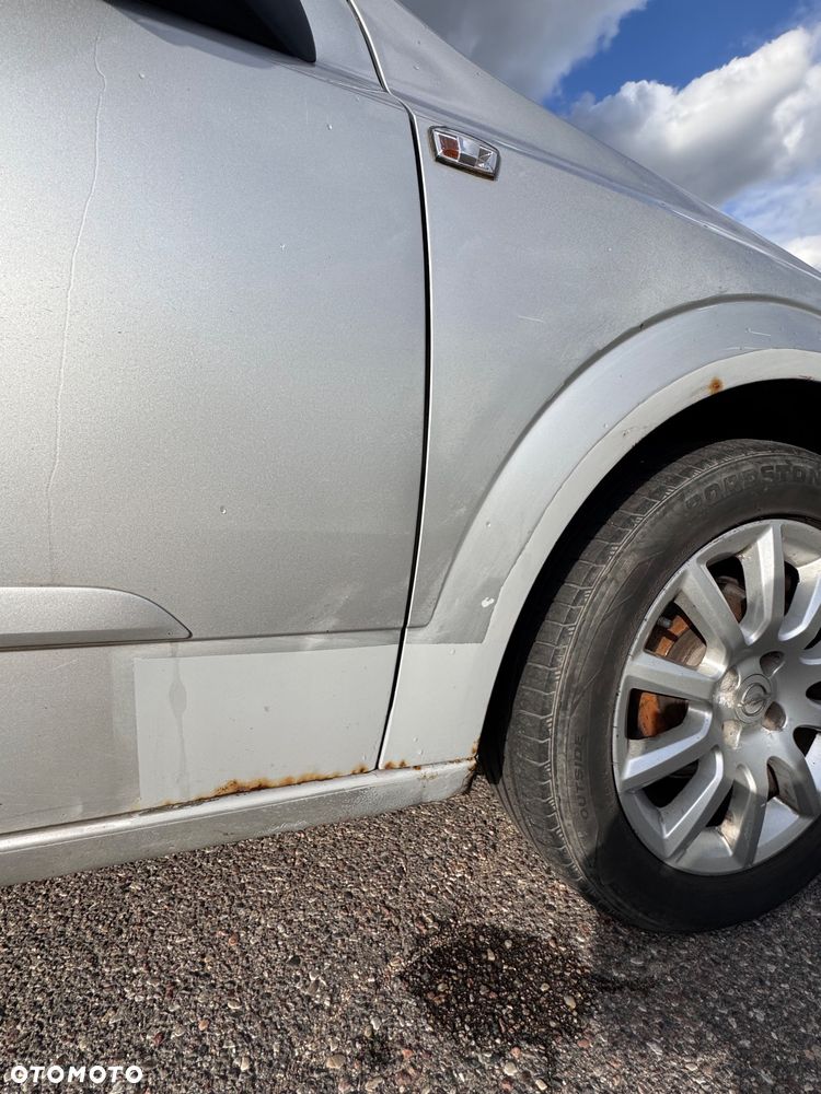 Opel Astra 1.6 Essentia - 10