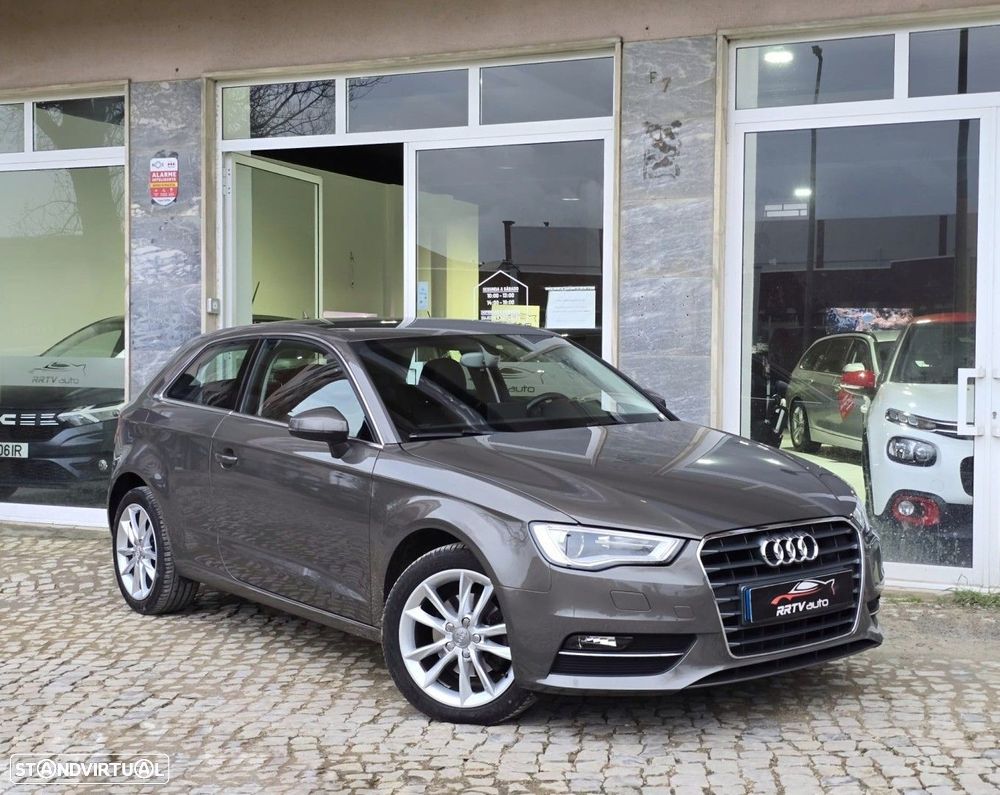 Audi A3 1.6 TDI S tronic design - 11