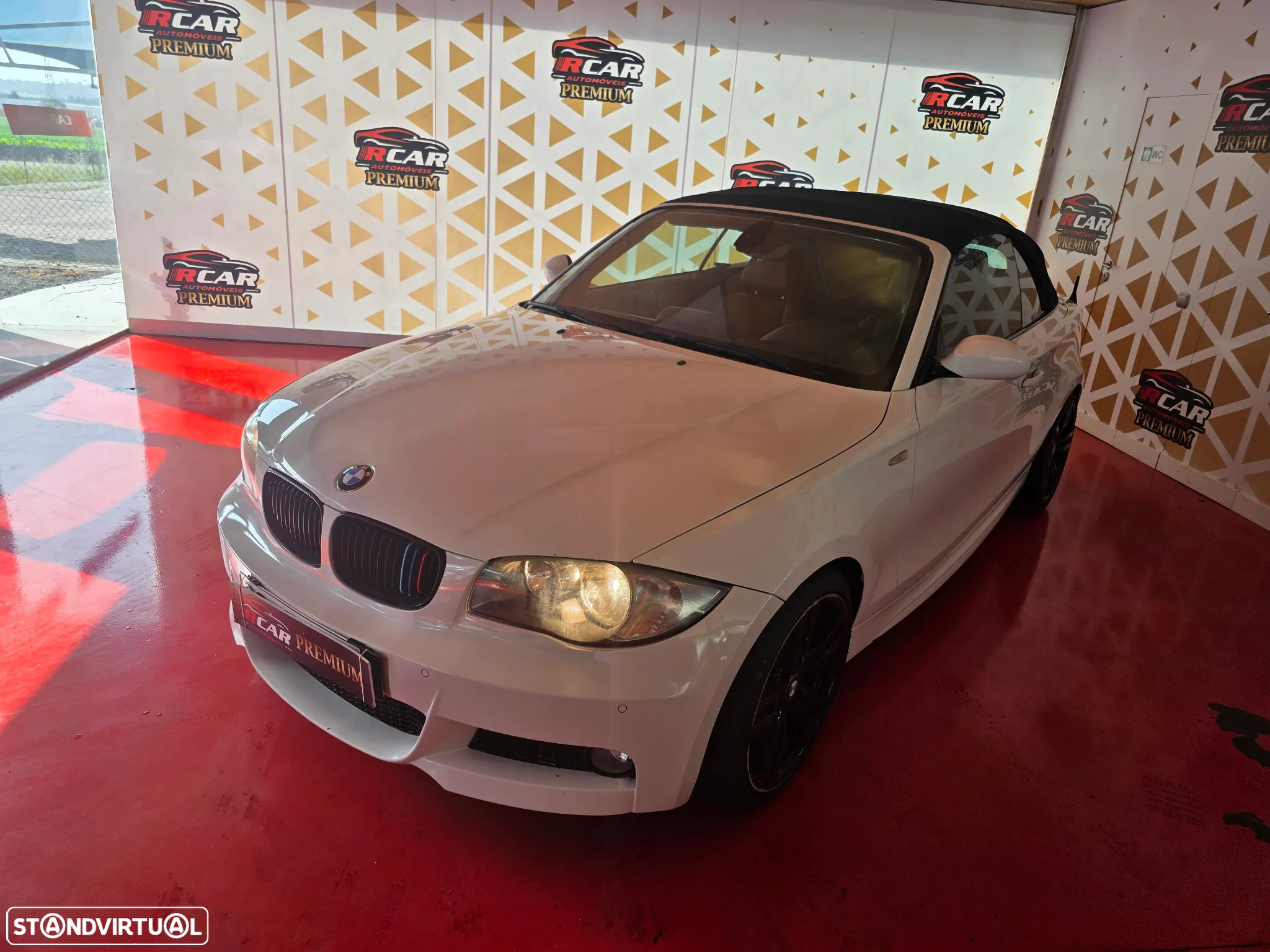 BMW 118 d Pack M - 2