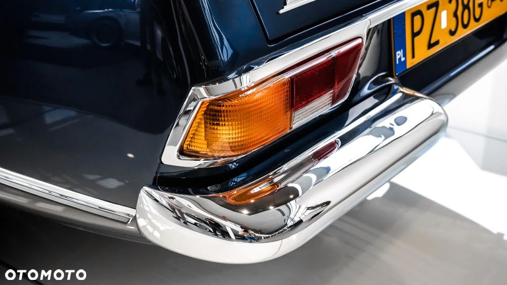Mercedes-Benz 280 - 13