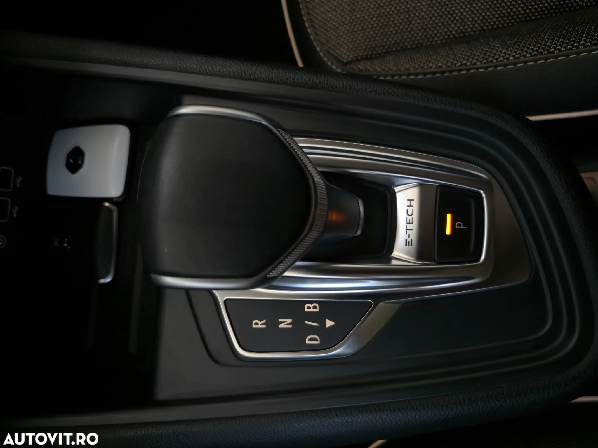 Renault Captur E-Tech Plug-In-Hybrid Intens - 19