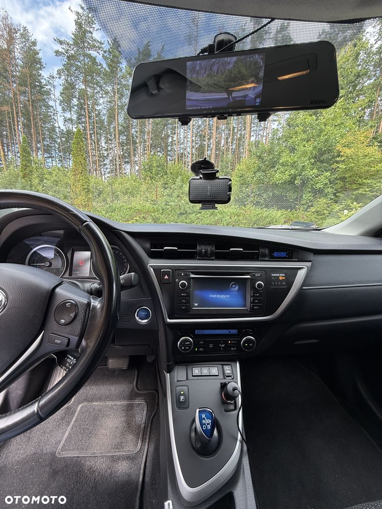 Toyota Auris - 15