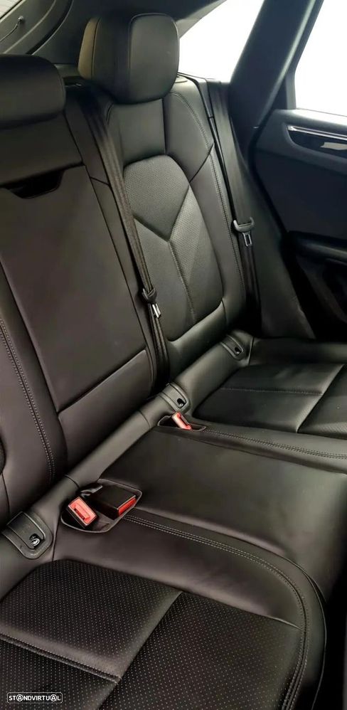 Porsche Macan - 27