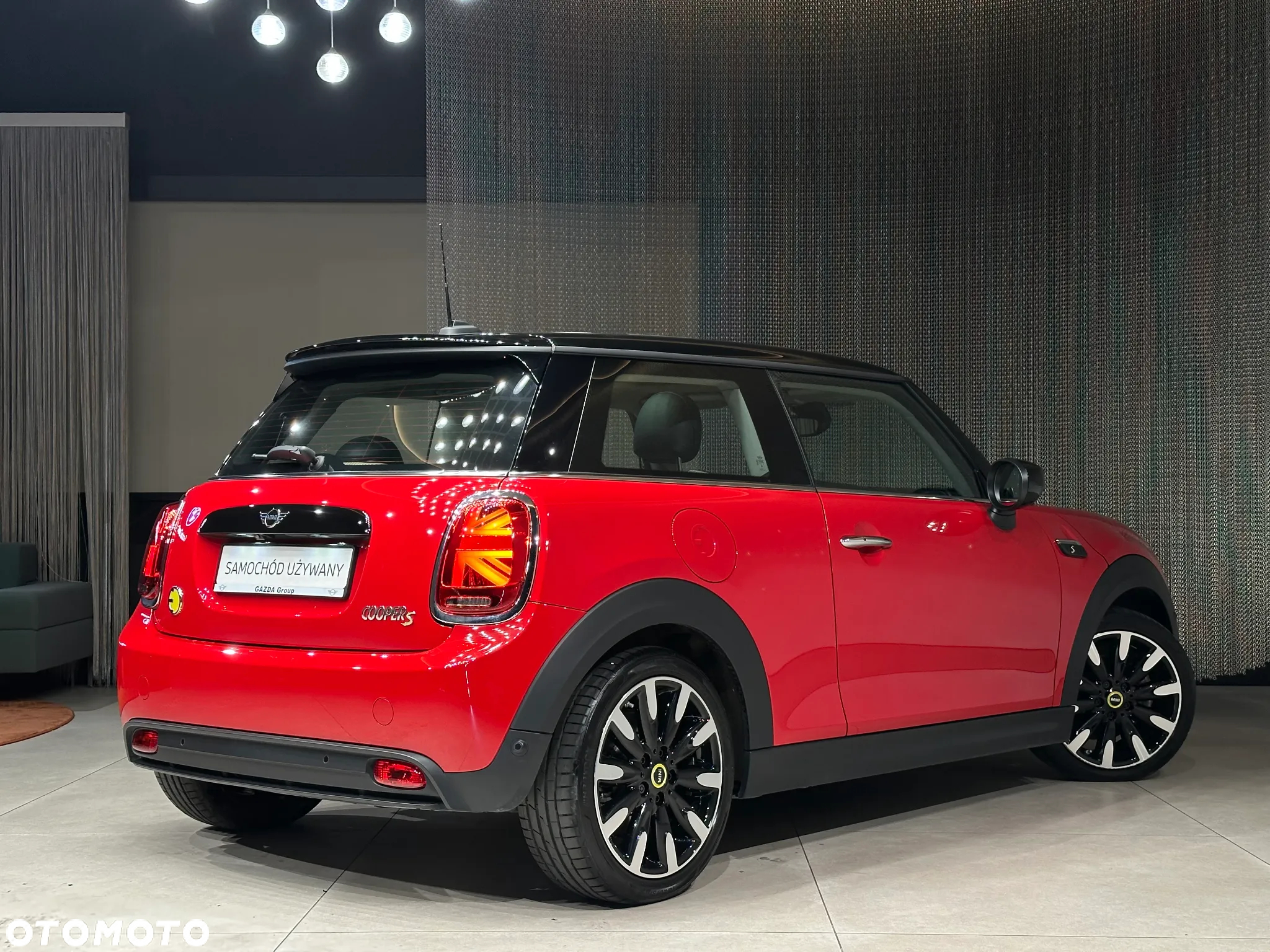 MINI Cooper SE - 2