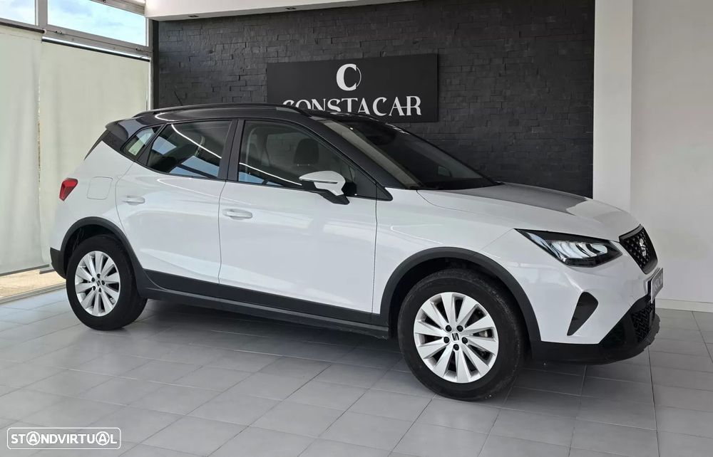 SEAT Arona 1.0 TSI Style — fotografia 4