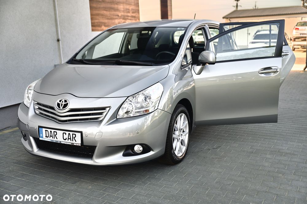 Toyota Verso 1.8 7-Sitzer Skyview Edition - 18