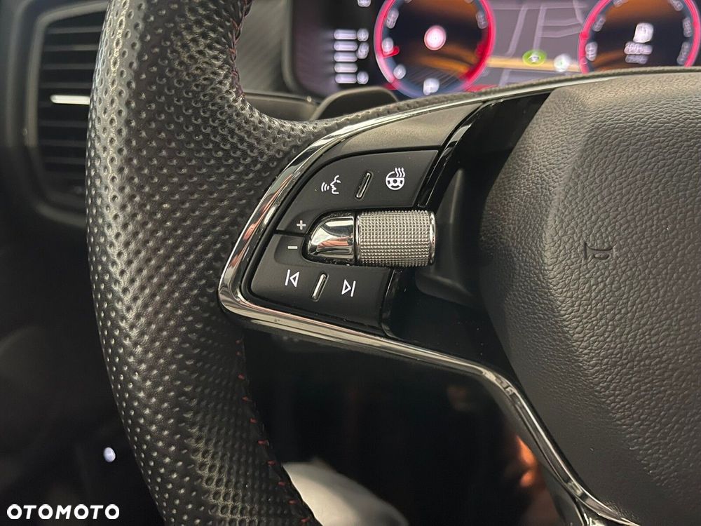 Skoda Kodiaq 2.0 TSI 4x4 RS DSG 7os - 34