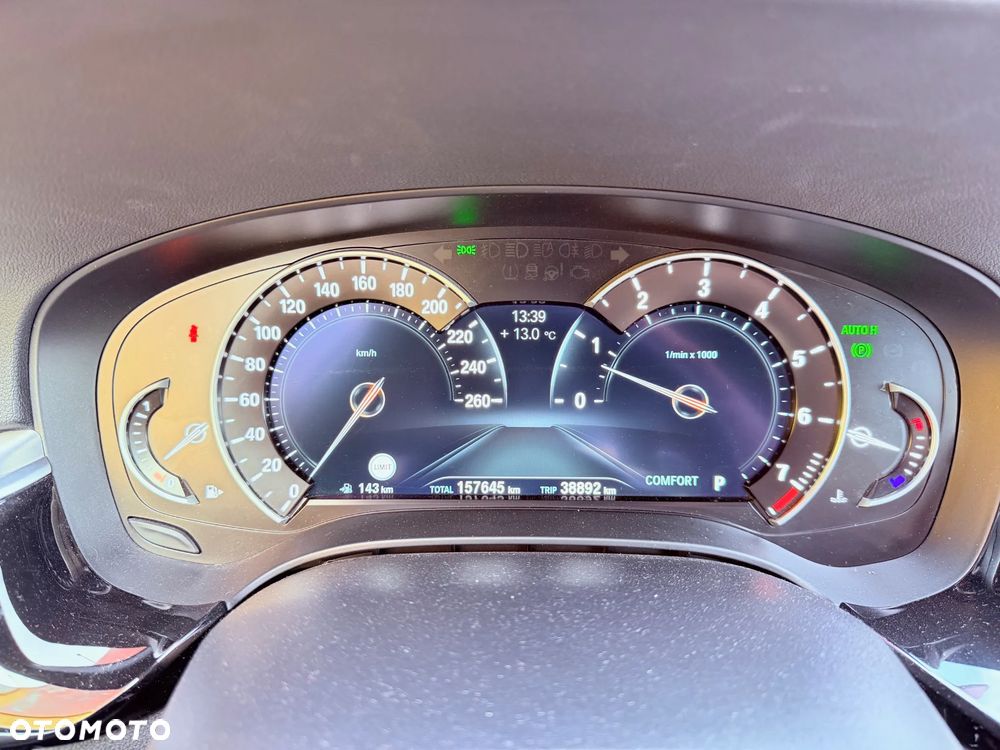 BMW Seria 5 530i GPF xDrive - 16