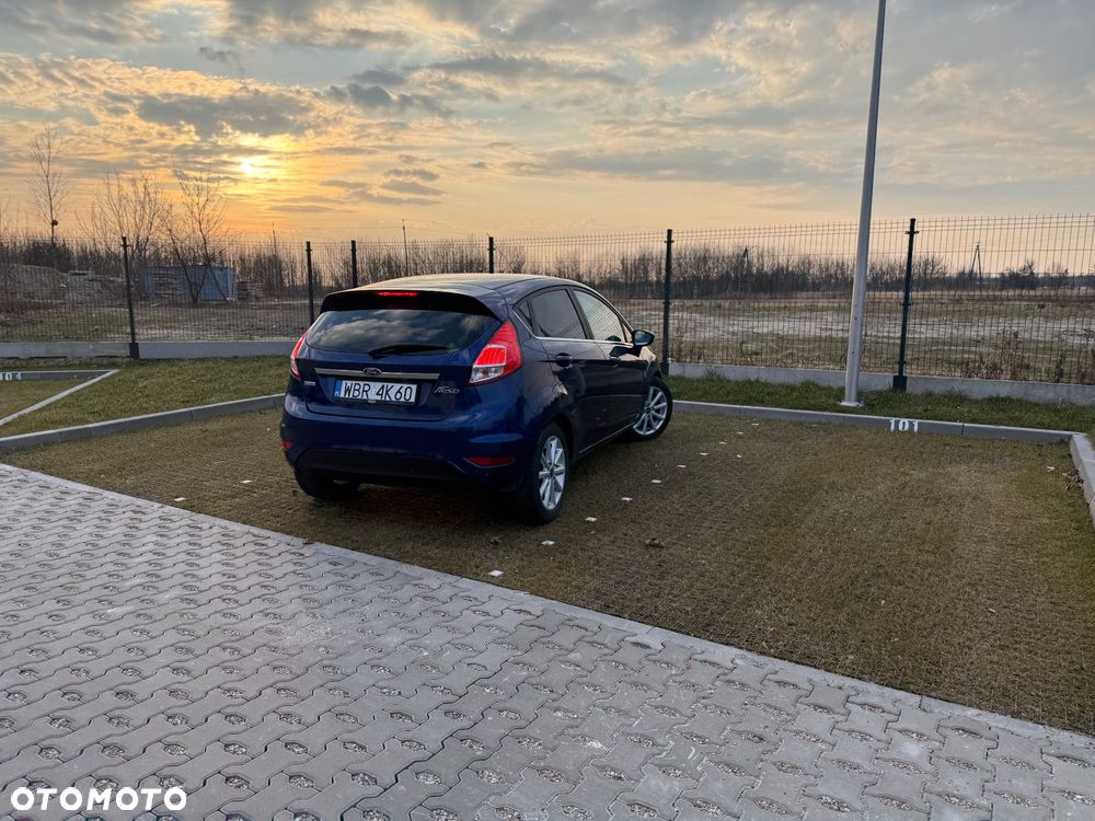 Ford Fiesta 1.0 EcoBoost Titanium - 12
