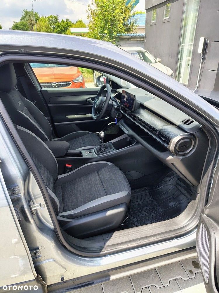 Jeep Avenger 1.2 GSE T3 Altitude FWD - 11