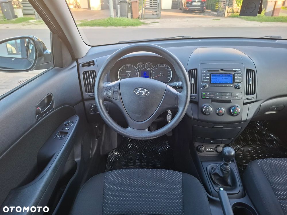 Hyundai i30 1.4 Blue Comfort - 8