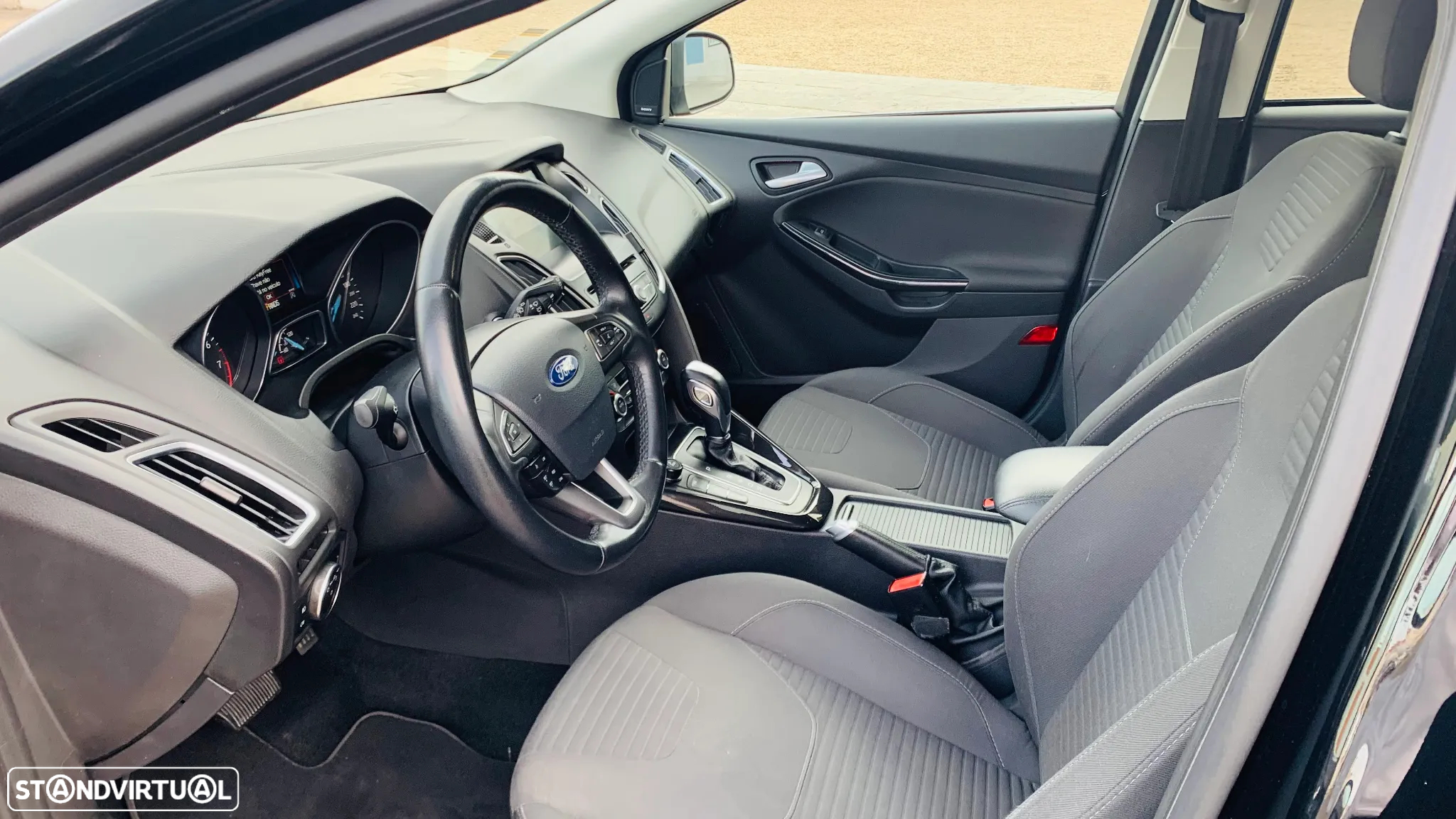 Ford Focus 1.0 SCTi Titanium Aut. - 18