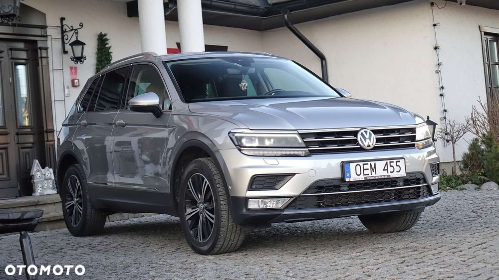 Volkswagen Tiguan - 19