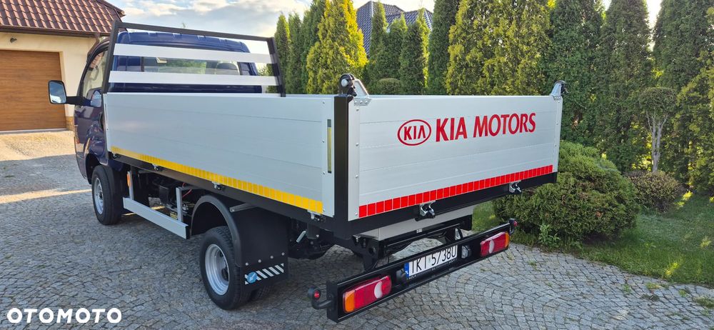 Kia K2500 - 8