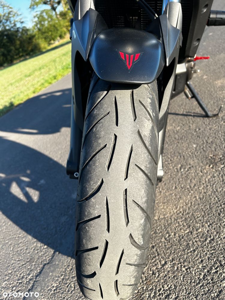 Yamaha MT - 20