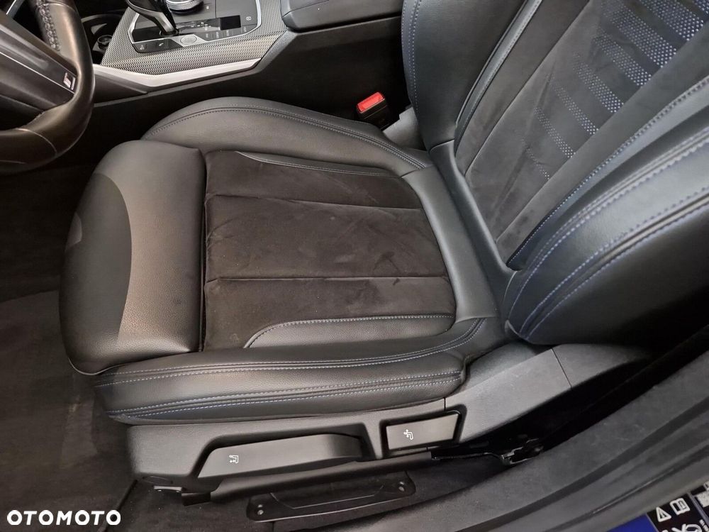 BMW Seria 3 320d xDrive mHEV M Sport sport - 14