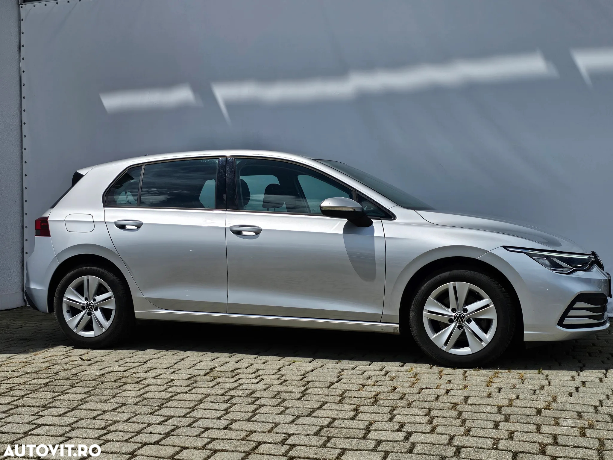 Volkswagen Golf 1.0 TSI Life - 5