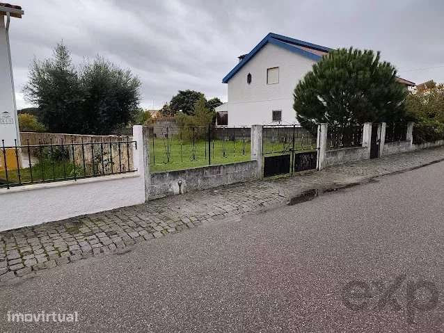Terreno Residencial de 692 m² à Venda na Comenda - Grande imagem: 2/4