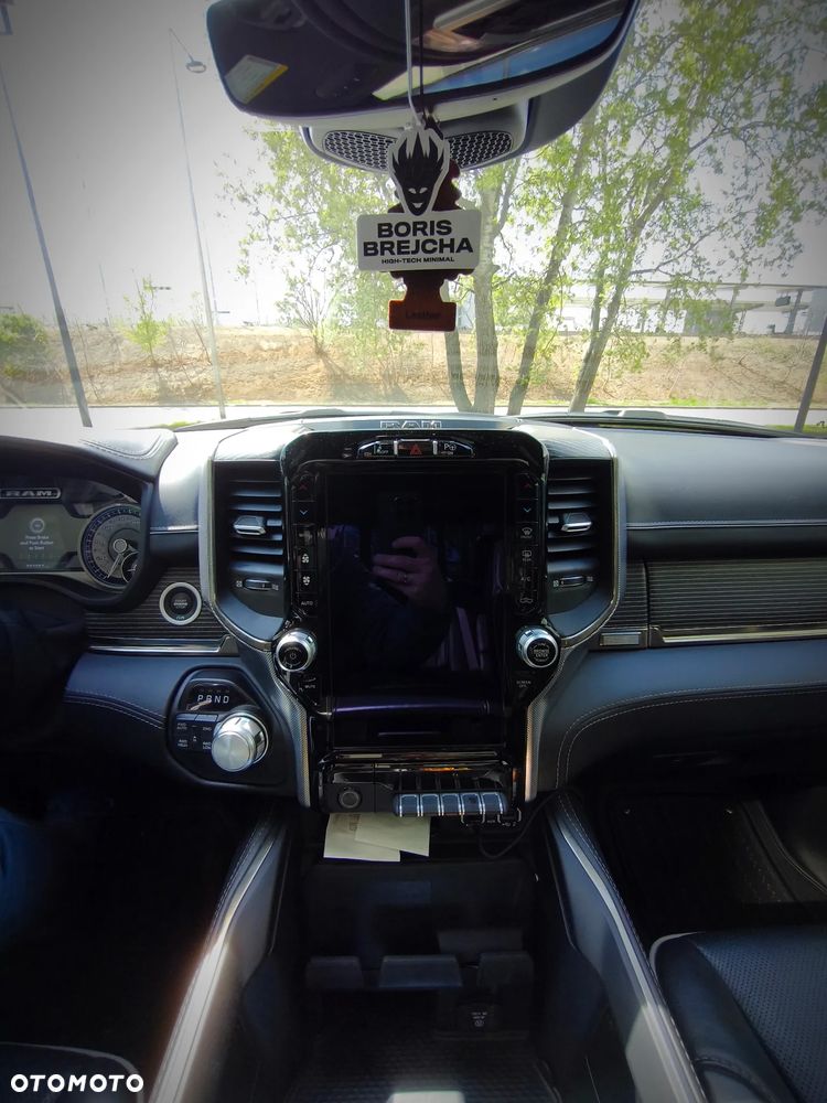 RAM 1500 Crew Cab Limited - 3