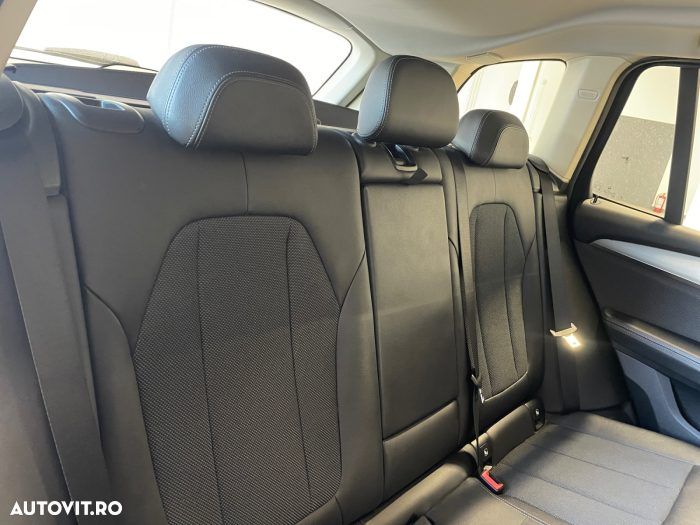 BMW X3 xDrive20d AT xLine - 11