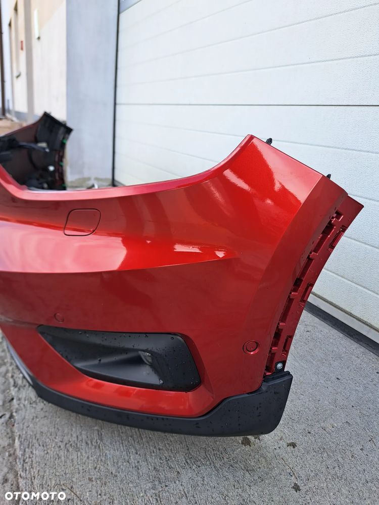 VOLVO XC40 ZDERZAK PRZÓD R.DESING KOD LAKIERU 725 - 6