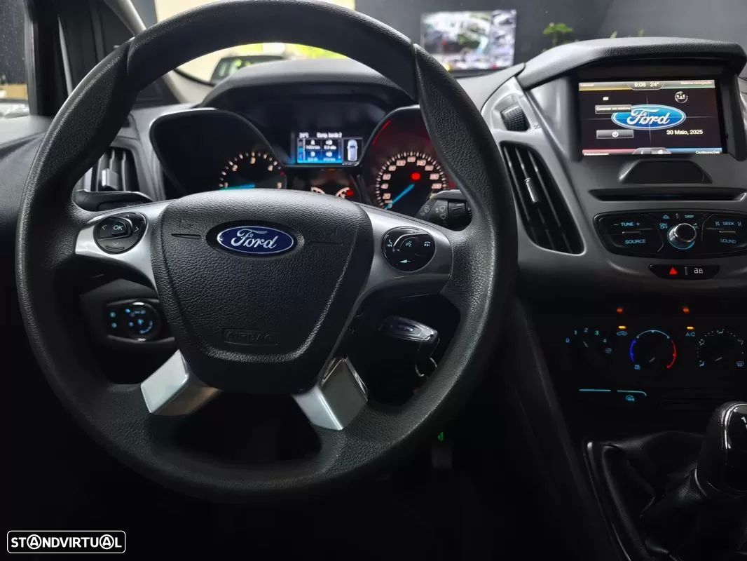 Ford Transit Connect L2 Titanium - 24