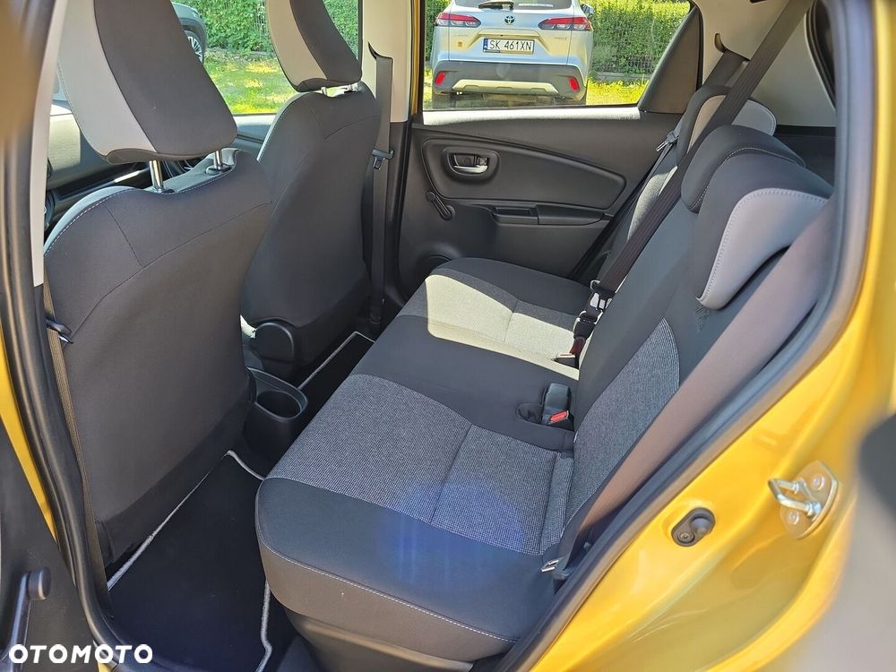 Toyota Yaris - 13