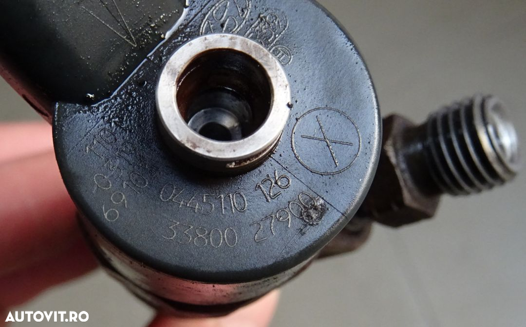 Injector Hyundai Santa Fe 2.0 CRDI din 2004 - 2