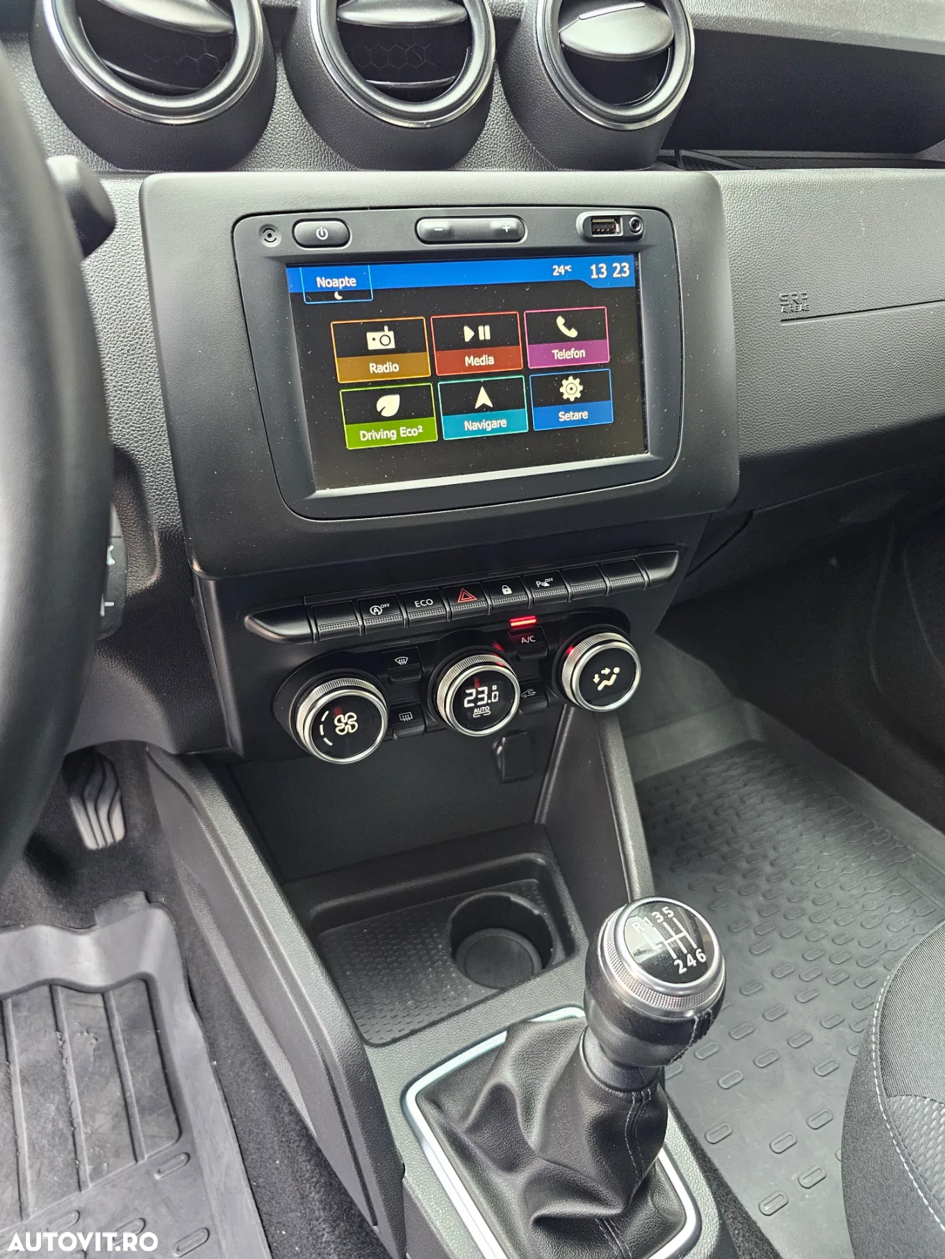 Dacia Duster 1.5 Blue dCi Prestige - 11