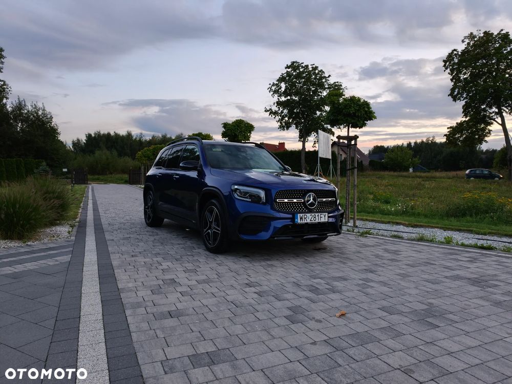 Mercedes-Benz GLB 200 d AMG Line 8G-DCT - 3