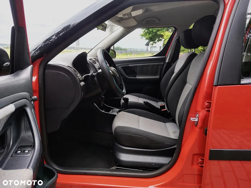Skoda Roomster 1.4 16V Comfort - 13