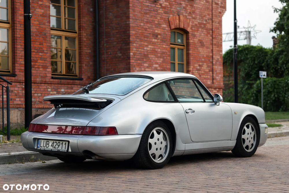 Porsche 911 4 - 3