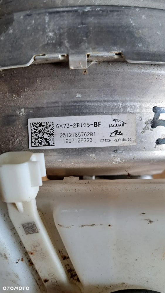 Gx73-2B195-BF Jaguar Land Rover serwo pompa hamulcowa - 2