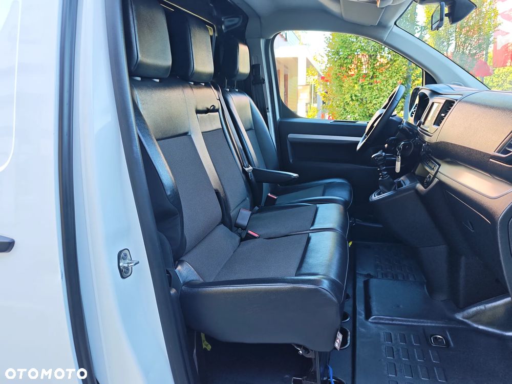 Opel Vivaro - 27