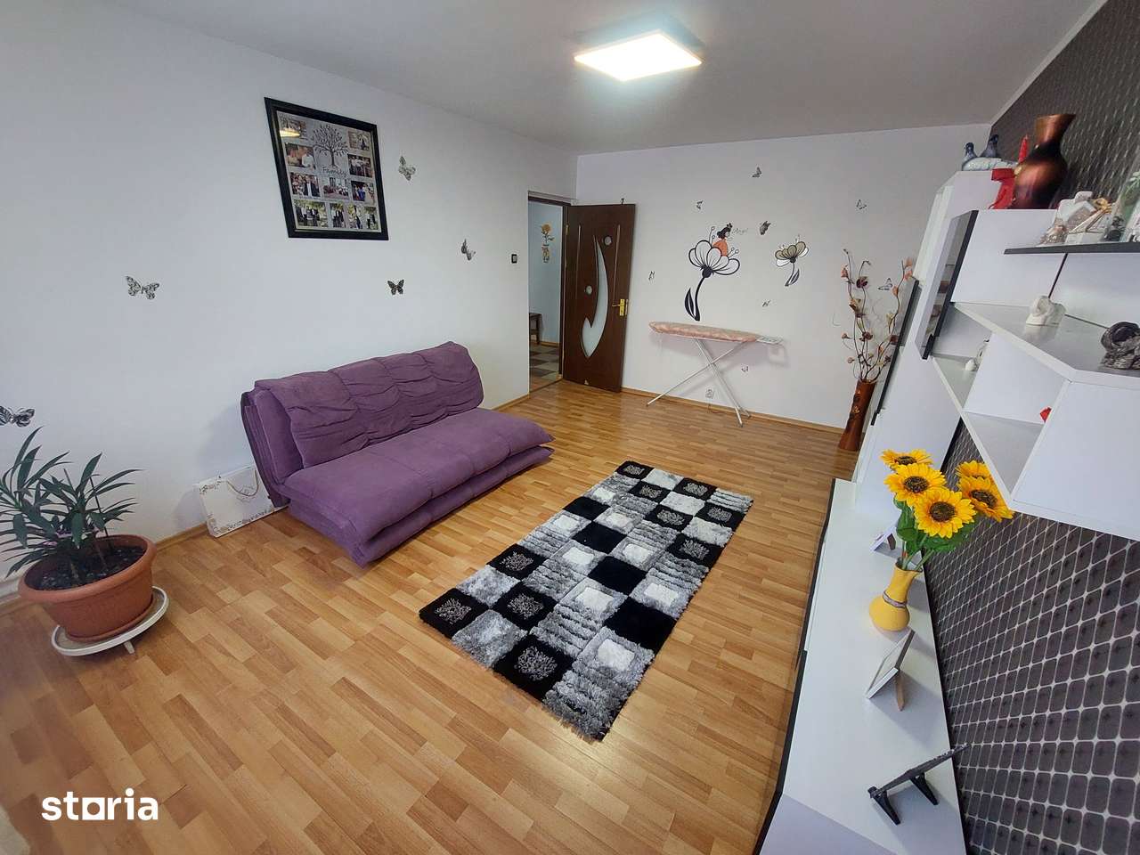 Vand Apartament 3 Camere ETAJ 1 zona Casa Cultura - Imagine principală: 5/14