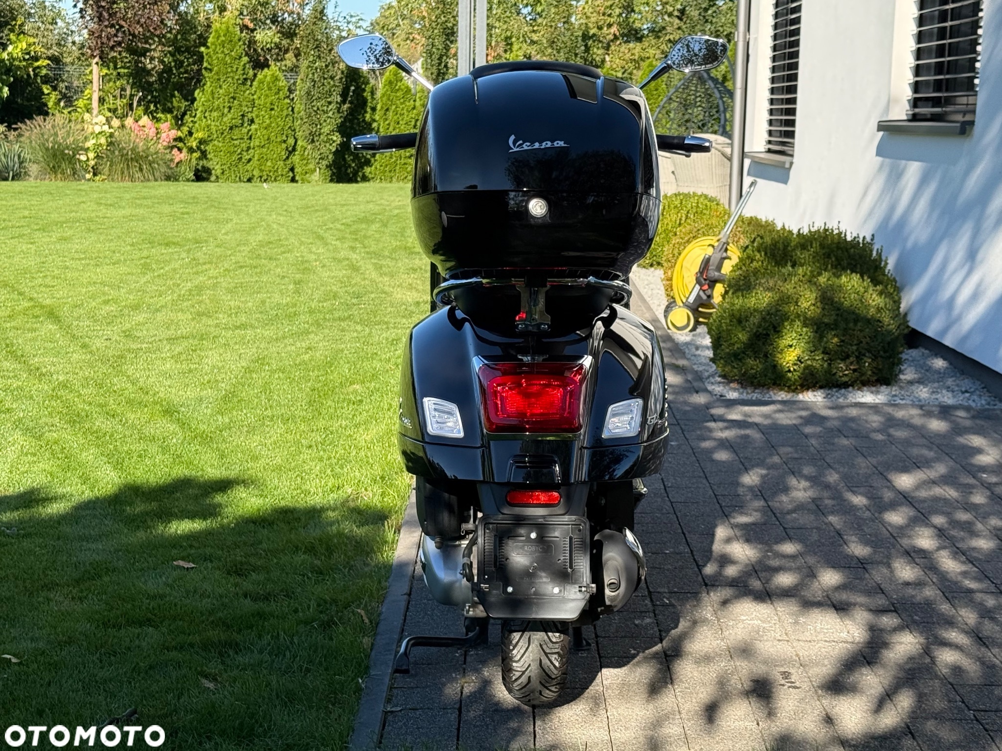 Vespa GTS - 13