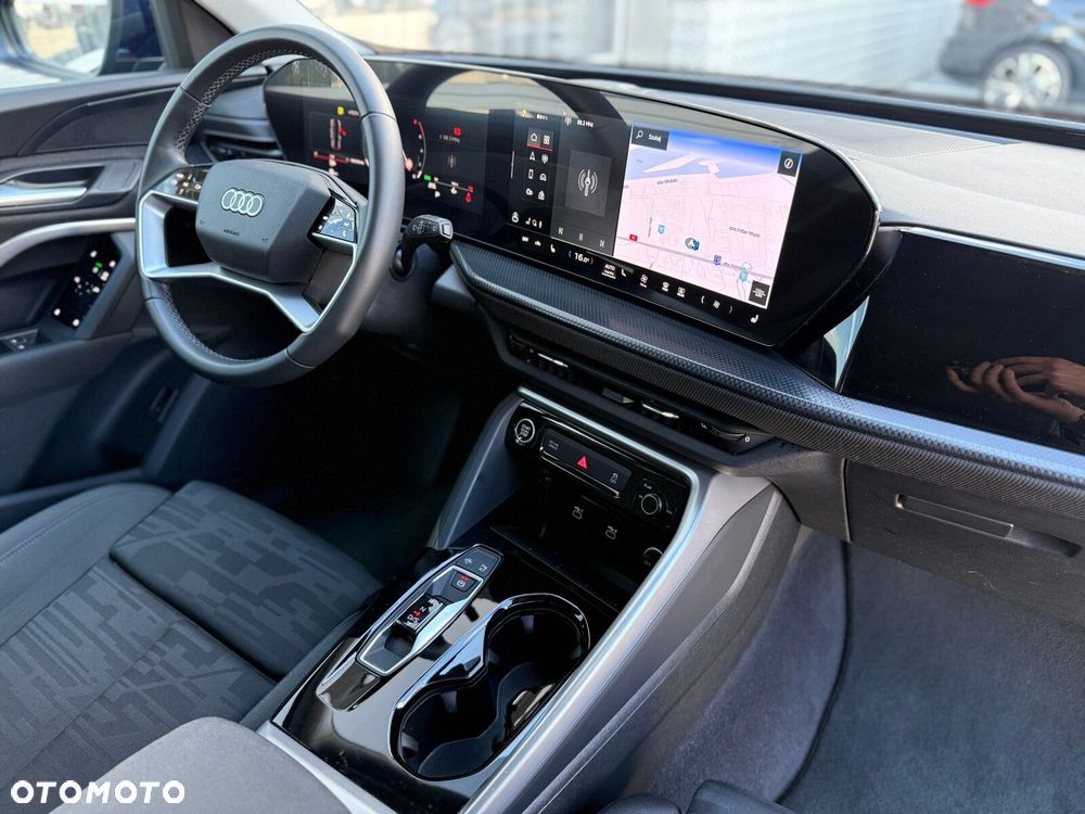 Audi Q5 Sportback - 24