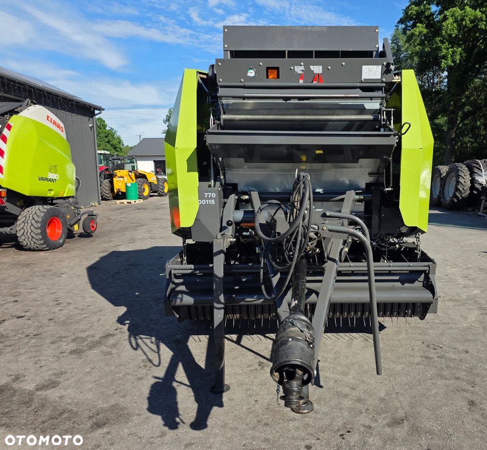 Claas Variant 350 - 3