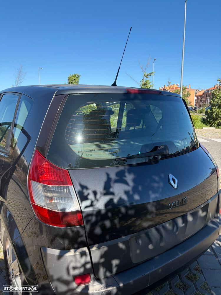 Renault Scénic 1.5 dCi Dynamique Luxe - 9