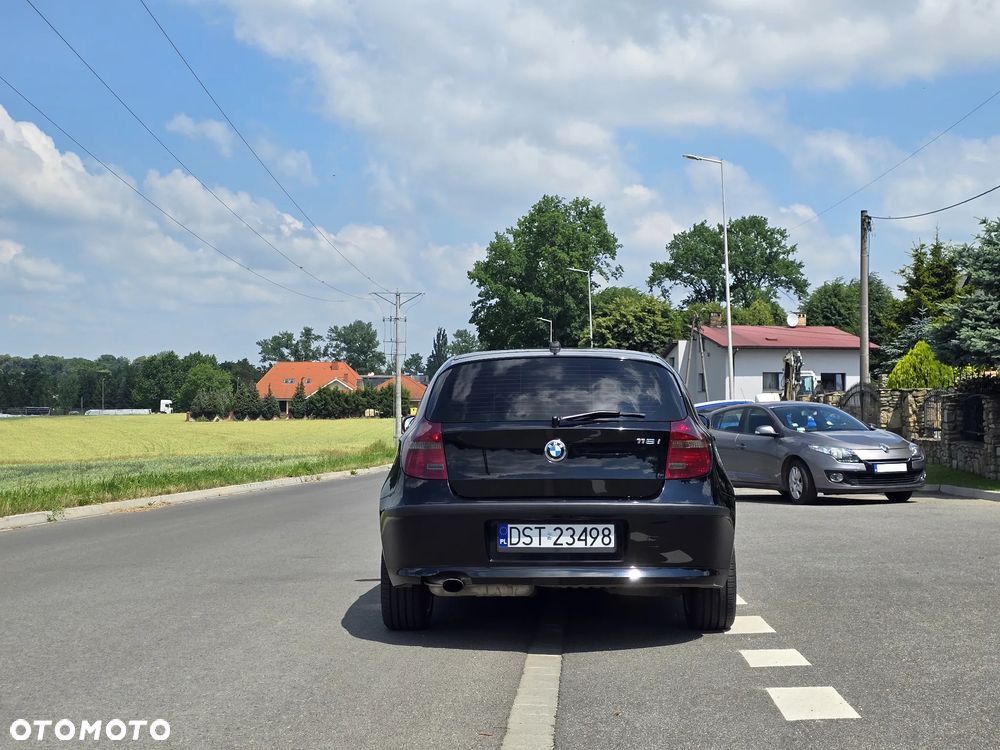 BMW Seria 1 116i - 5