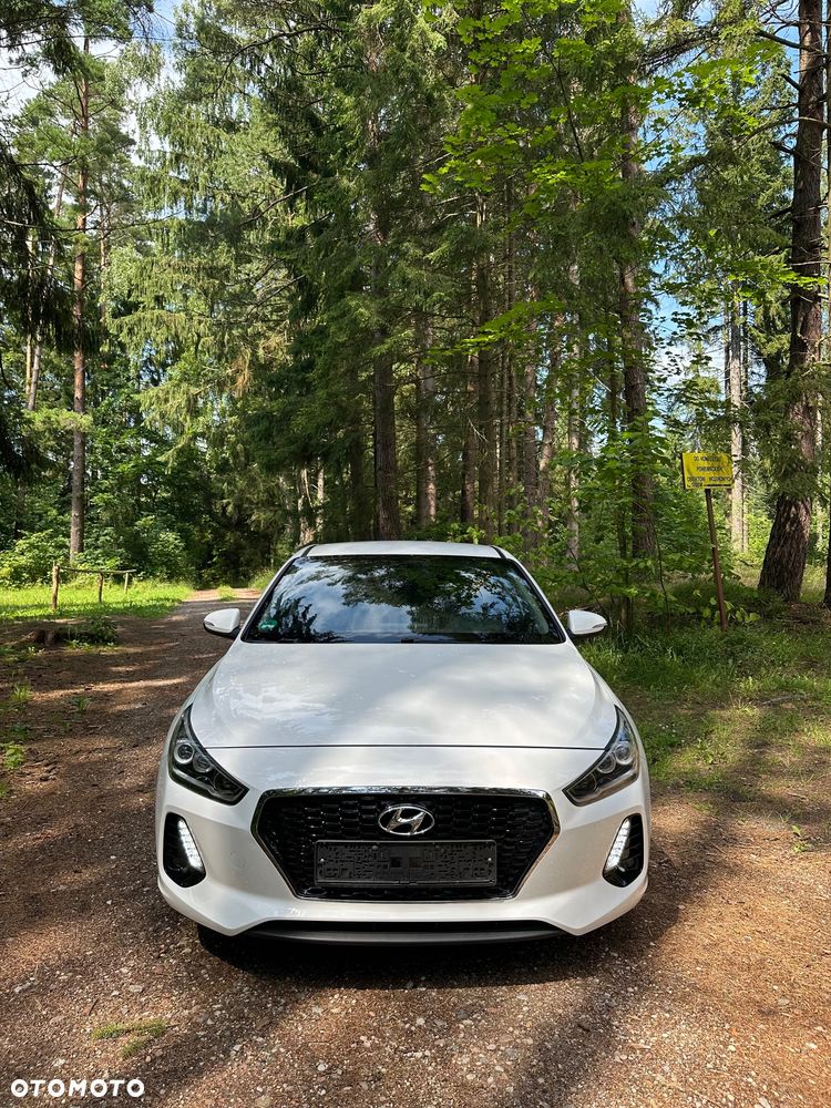 Hyundai i30 1.4 T-GDI Premium DCT - 2