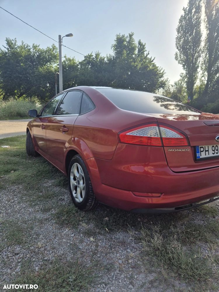 Ford Mondeo 1.8 TDCi Ambiente - 6