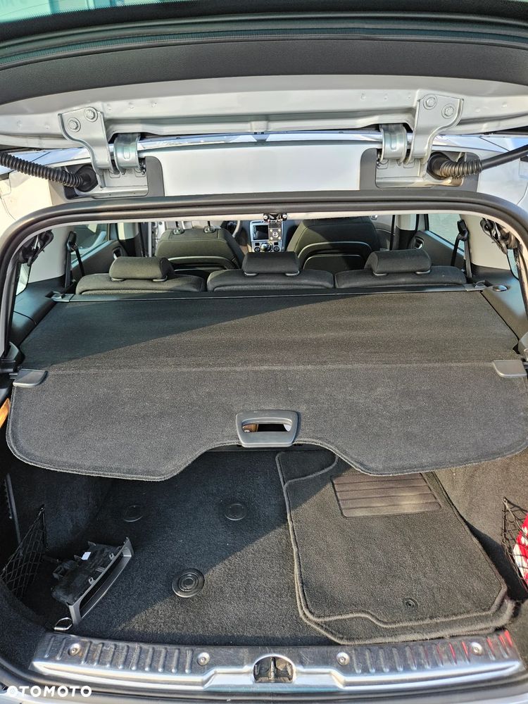 Peugeot 308 1.6 HDi Premium - 22