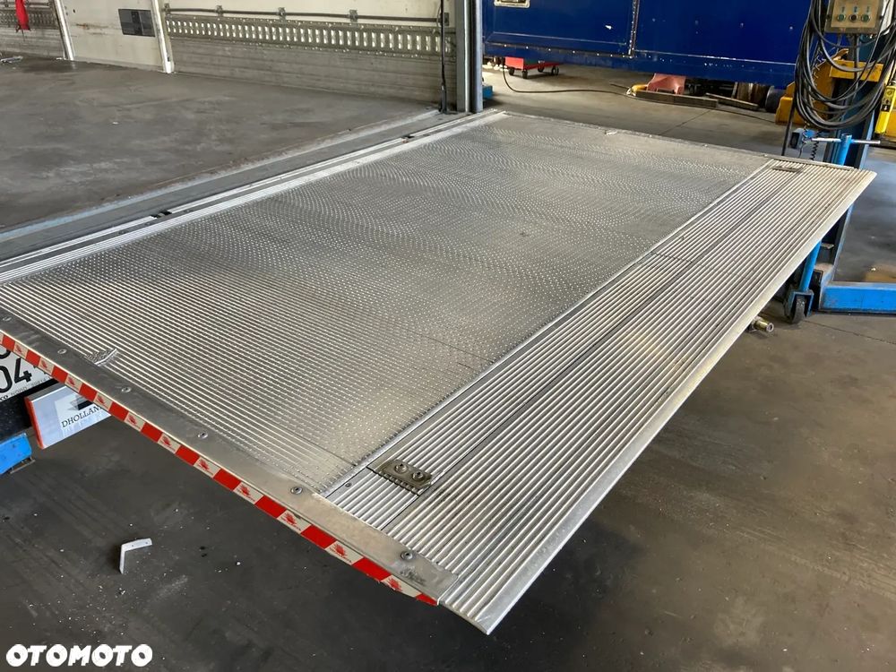 WINDA DHOLLANDIA 12V ROK 2020 750 kg - 7