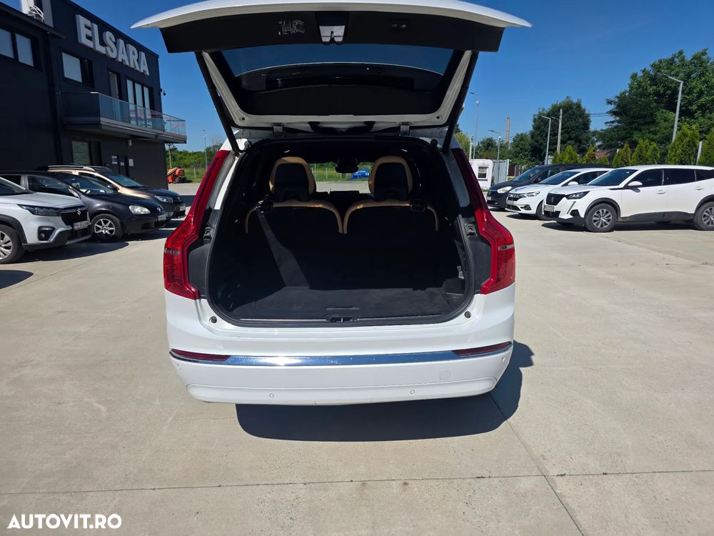 Volvo XC 90 - 8