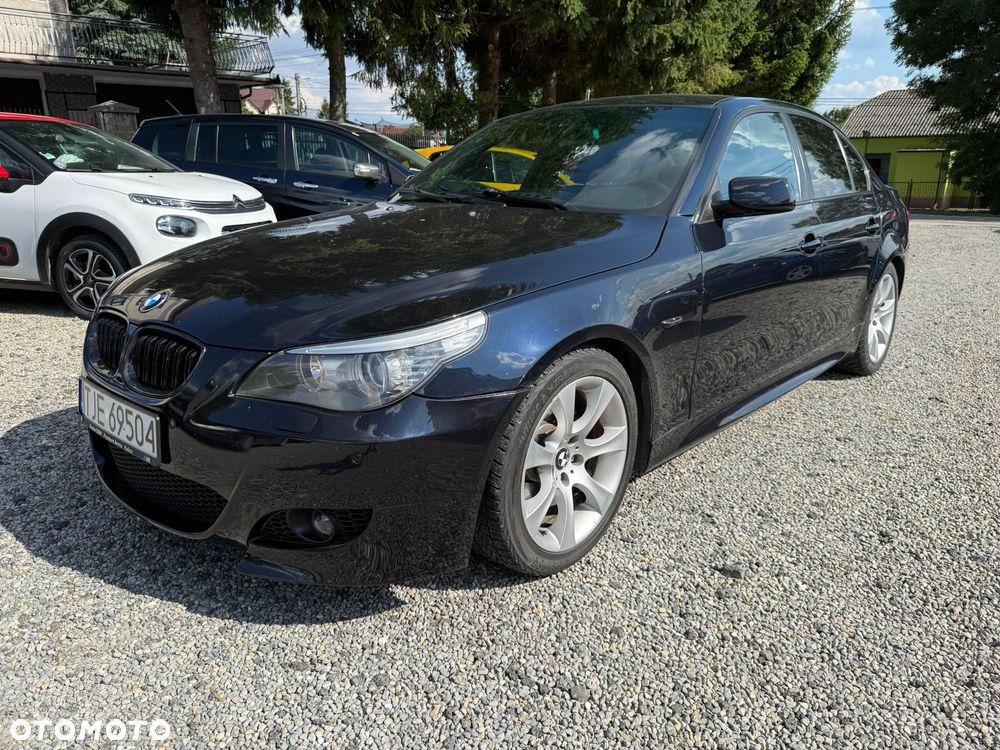 BMW Seria 5 523i - 5