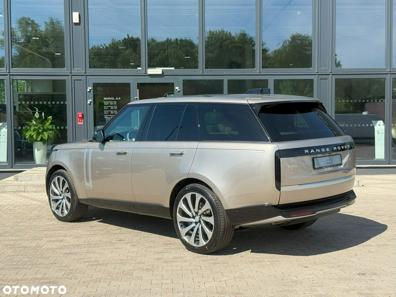 Land Rover Range Rover - 6