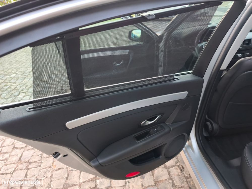 Renault Laguna 2.0 dCi Dynamique - 18